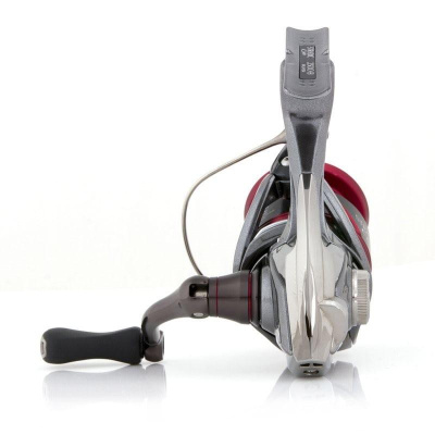 КАТУШКА "SHIMANO" STRADIC FM #4000
